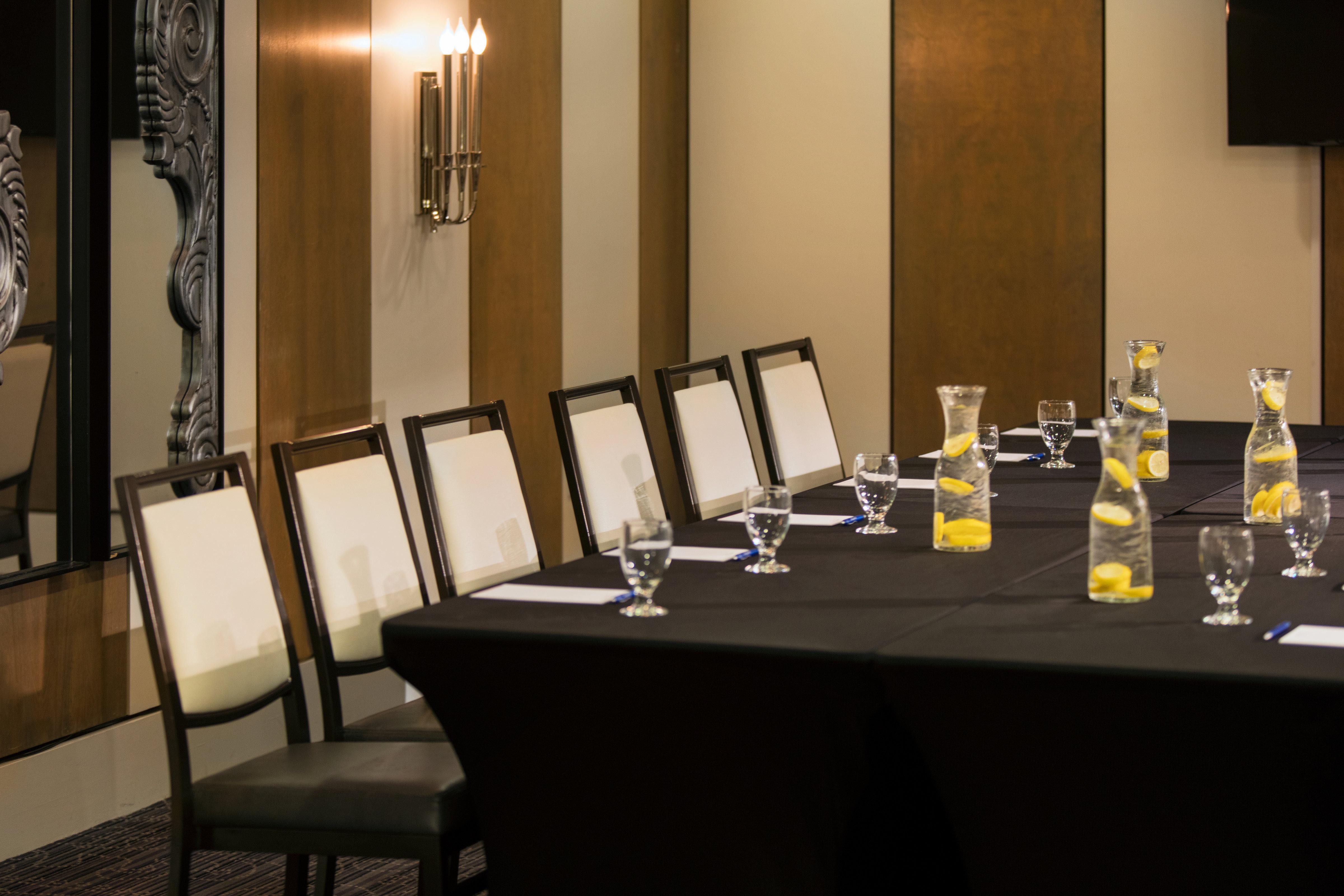 Kimpton George Hotel, An Ihg Washington